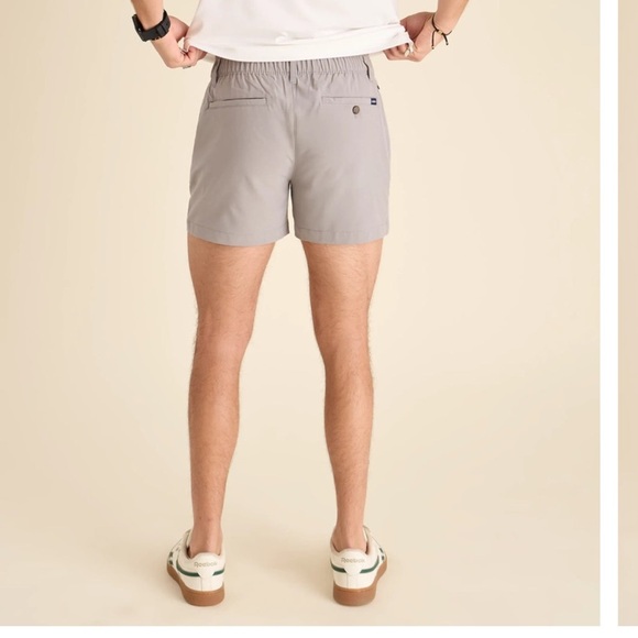 Chubbies Everywear - Performance Short medium grey World’s greyest 6” inseam - Picture 2 of 10
